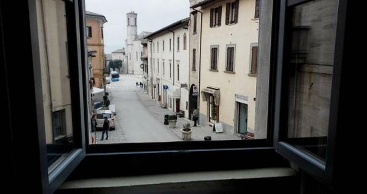 Affittacamere In Centro Gubbio Exterior photo
