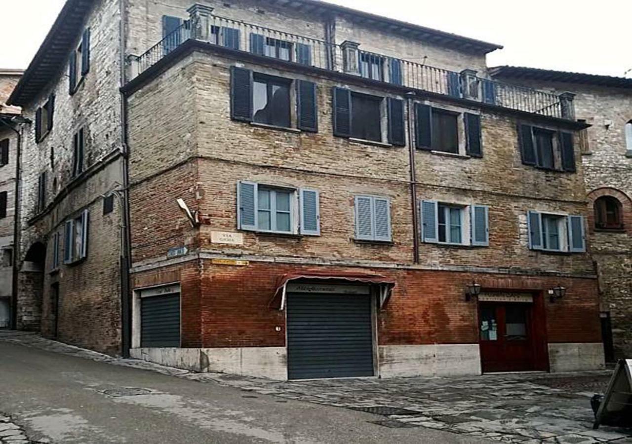 Affittacamere In Centro Gubbio Exterior photo